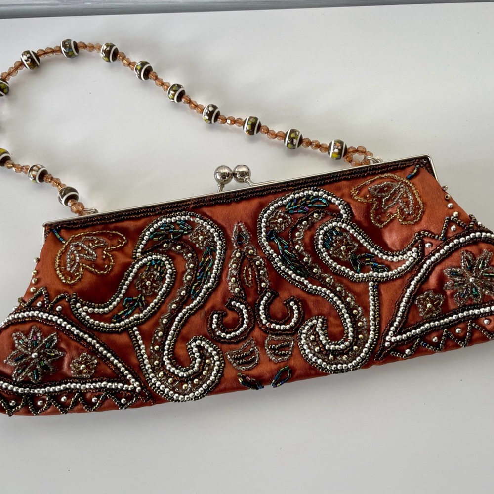 Apt. 9 Beaded Satin Kiss Lock Mini Handbaf Clutch Paisley Brown-Silver Dressy